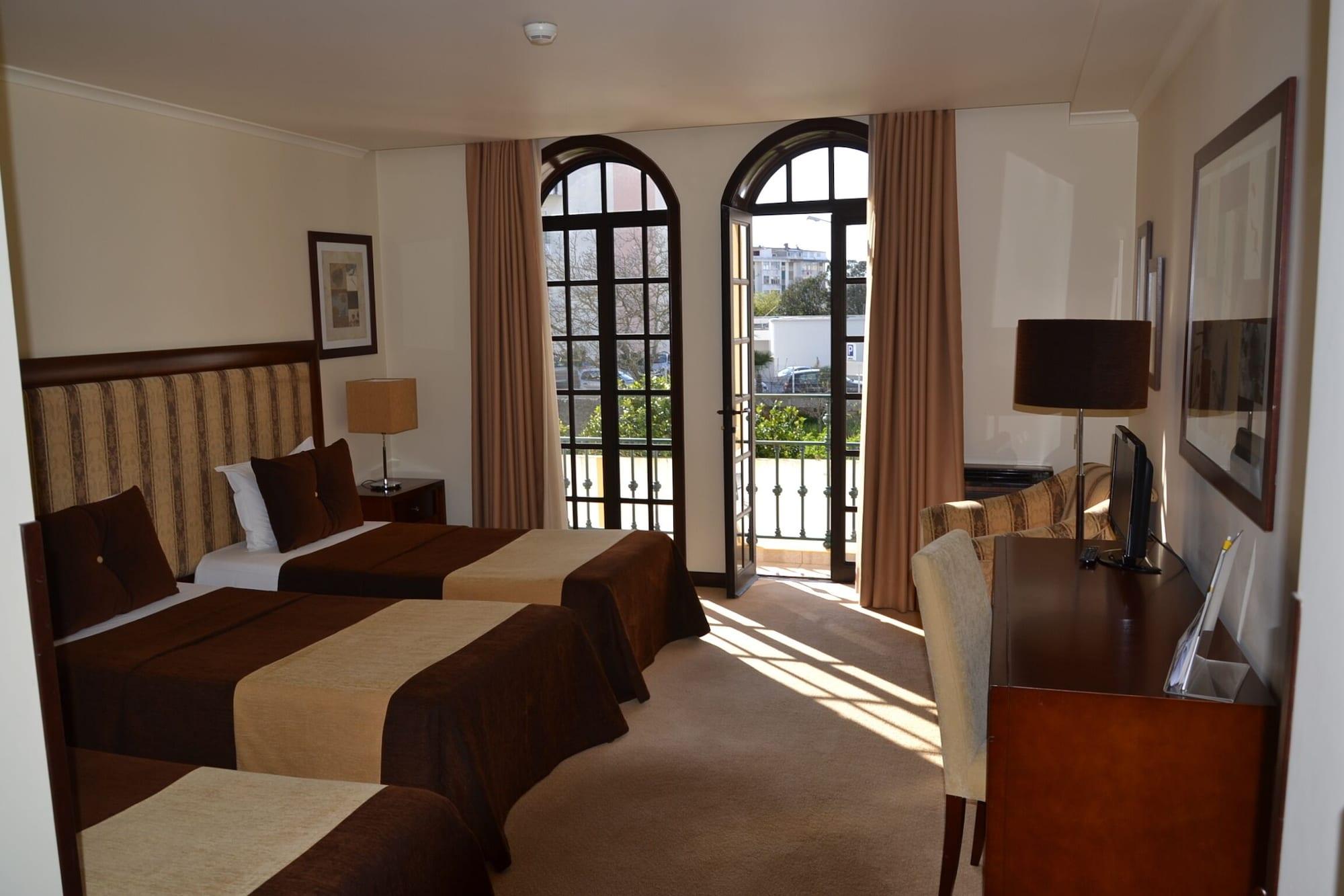 Veneza Hotel Aveiro Bagian luar foto