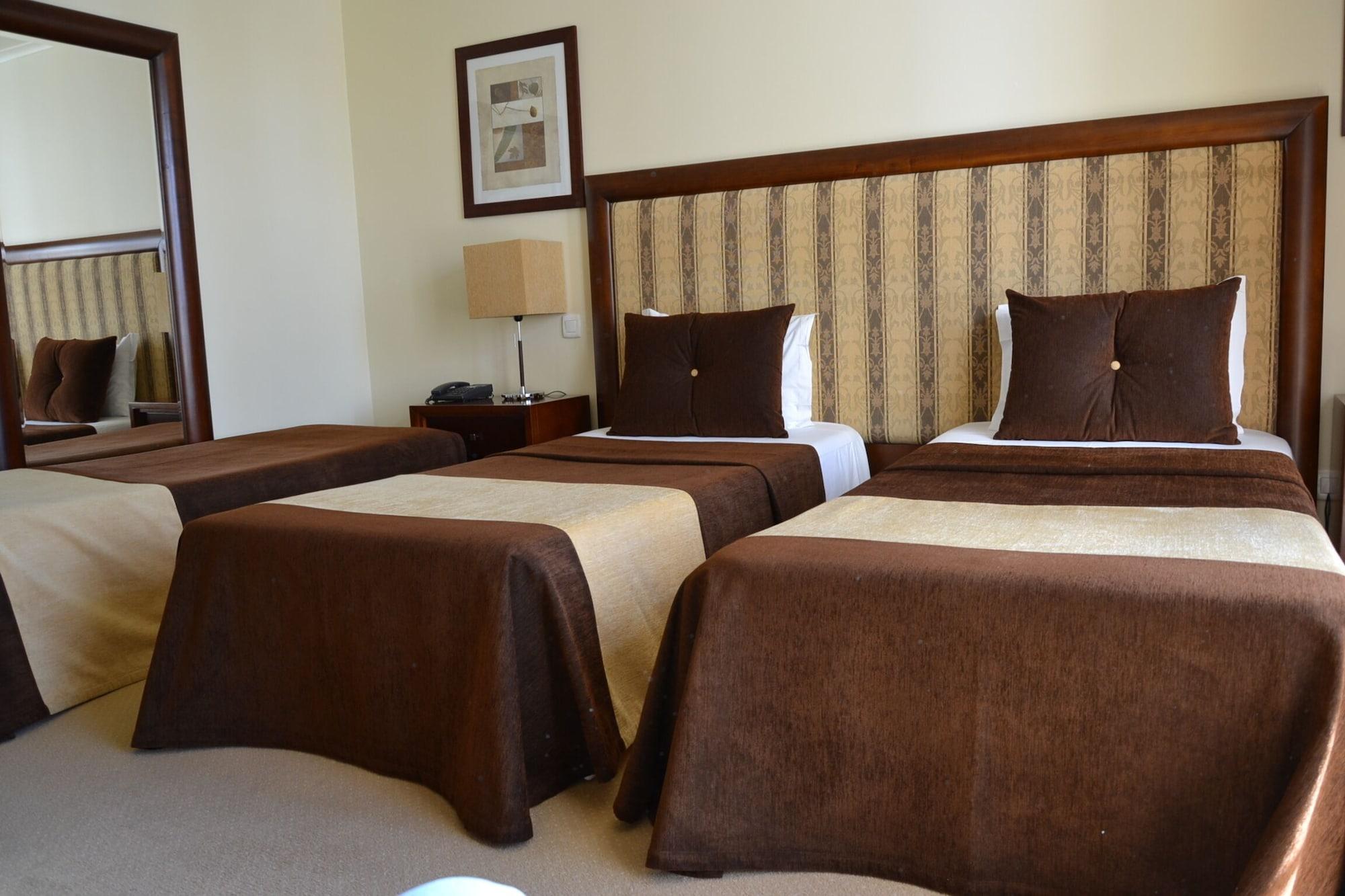 Veneza Hotel Aveiro Bagian luar foto