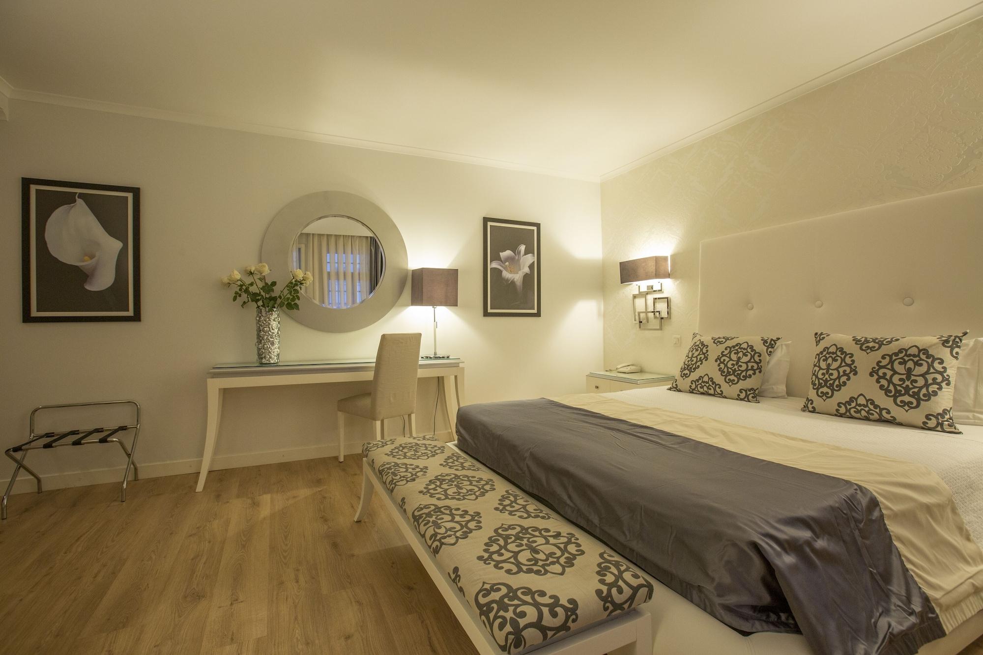 Veneza Hotel Aveiro Bagian luar foto
