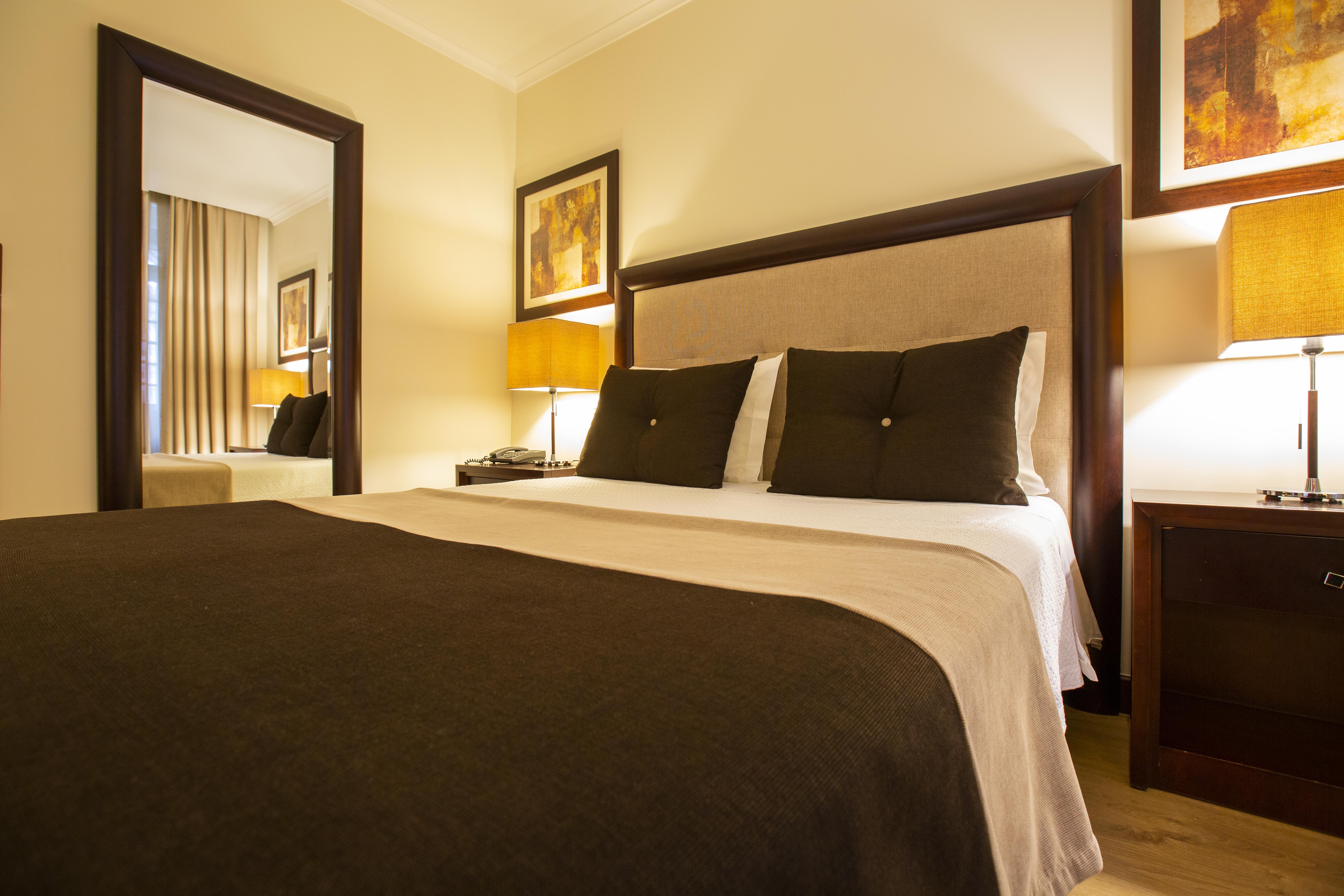 Veneza Hotel Aveiro Bagian luar foto